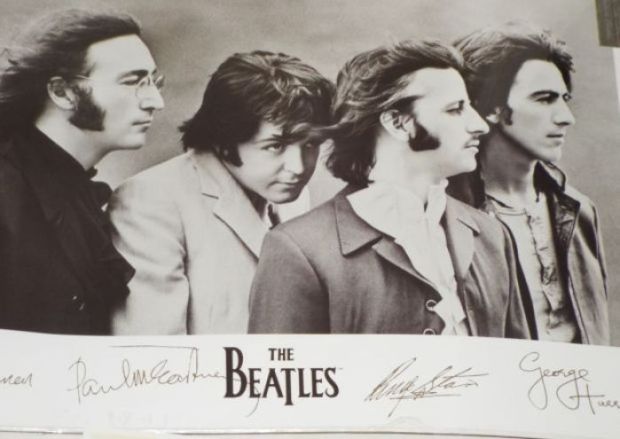 The Beatles_Resn.jpg